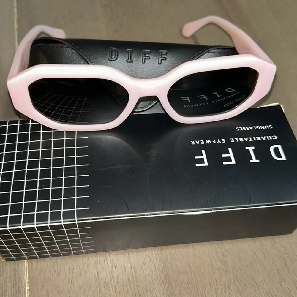 DIFF Pink Rectangle Sunglasses Polarized Y2K Aesthetic Retro UV 400